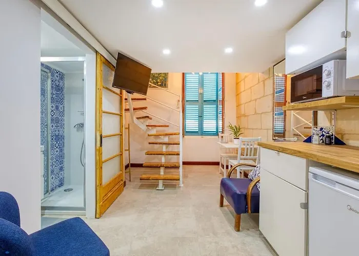 Twentyseven Homey Near Cafes & Sea Lejlighed