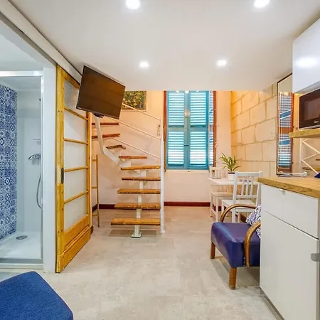 Charming Maltese Loft Steps From & Cafes Apartment