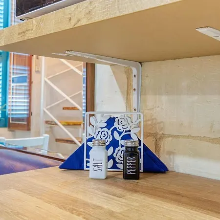 Charming Maltese Loft Steps From & Cafes Apartment