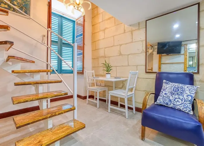 Twentyseven Homey Near Cafes & Sea Apartament *