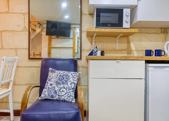 Twentyseven Homey Near Cafes & Sea Sliema